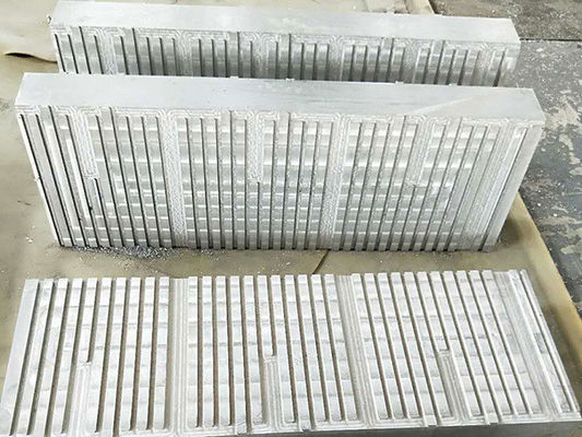 উচ্চতর এবং সামঞ্জস্যপূর্ণ ফোম উত্পাদনের জন্য বিশেষজ্ঞভাবে ডিজাইন করা ইপিএস ছাঁচ